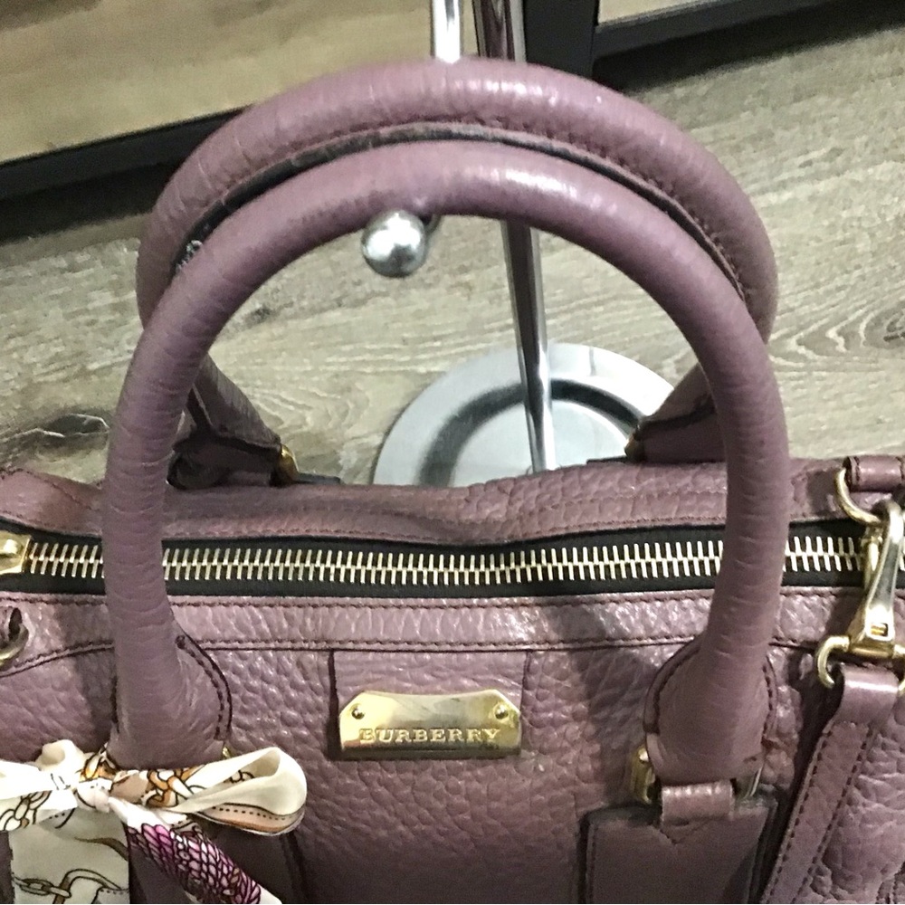 Burberry Bags - Picture 5 of 16